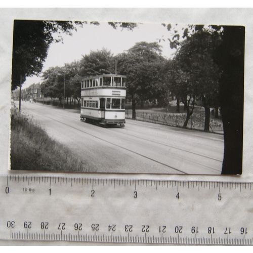 Photo Sheffield Tram no. 98 in 1958