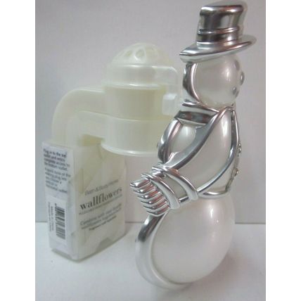 Bath & Body Works Wallflower Diffuser Plug Christmas silver Snowman