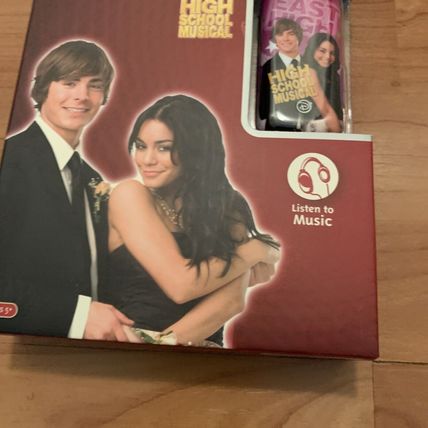 Disney High School Musical Mix Stick (1gb) Digital Media Playerr