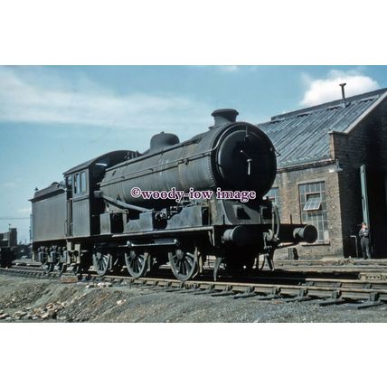 pu2739 - London - Engine No.64663 at Stratford Shed - print 6x4