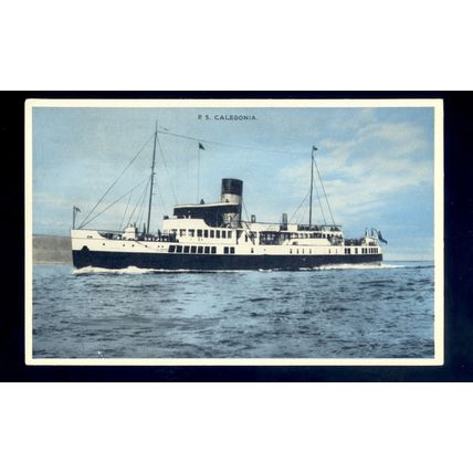 f2678 - Ferry - Caledonia - postcard