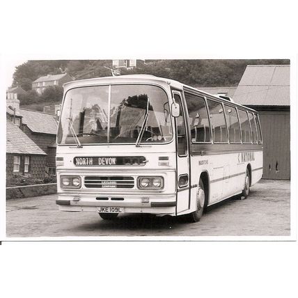 Black & White Photograph of Maidstone & District Motor Services Ltd. - JKE 109L