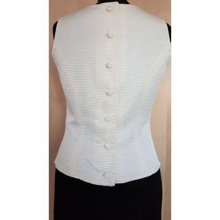 Richards Classic Suit: Cream Top 12 UK Black Skirt 10 UK