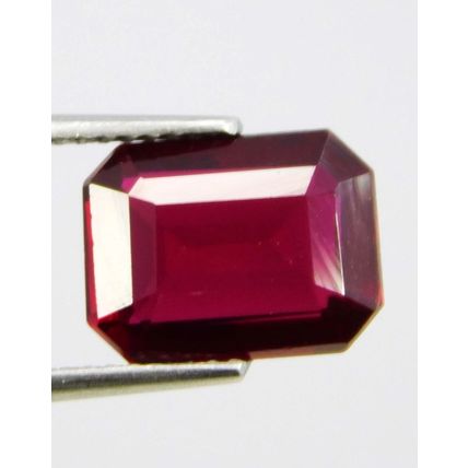 4.15 Ct Natural Pink Red Raspberry Rhodolite Garnet Emerald Gemstone