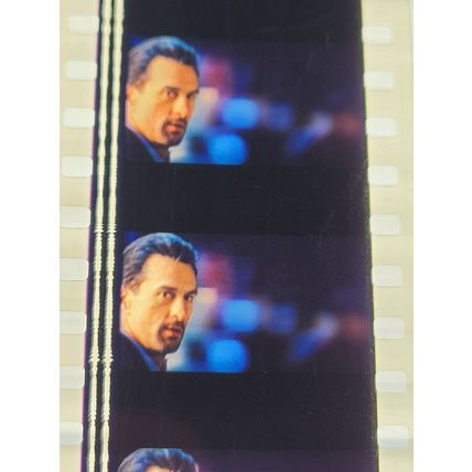 HEAT. Pk SVJ - b028B . 1 STRIP OF 5 - 35MM FILM CELLS