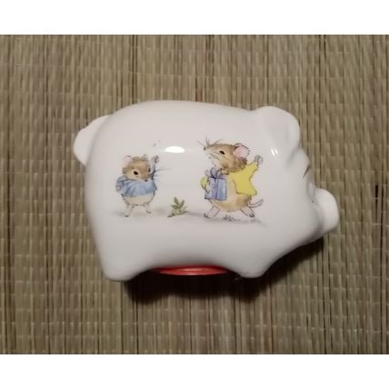 Piggy Bank Mice Playing Aston Fine English Bone China Small 10CM Long