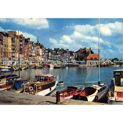 D023205 En Normandie. Honfleur. Calvados. Le Bassin et la Lieutenance. Greff