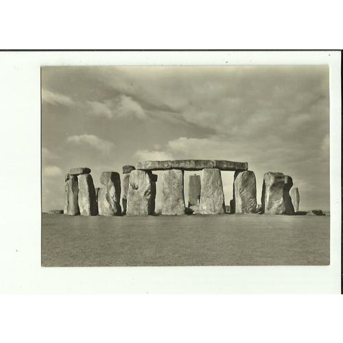 Wiltshire STONEHENGE Postcard by Ministry of Works (3)
