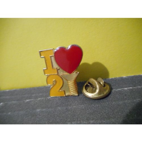 I Love 2 Screw Lapel Pin