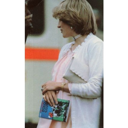 Princess Diana at Windsor Horse Races Racing 1982 Postcard