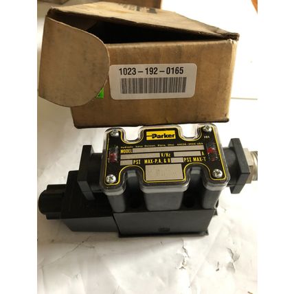 NEW PARKER HANNIFIN D1VW8KVYCH5630 75 DIRECTIONAL CONTROL VALVE,BT