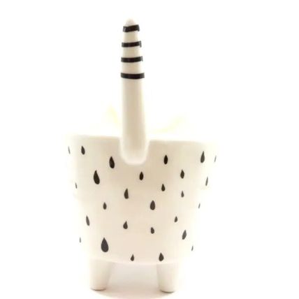 Cat Shaped Pot Plant Holder Ceramic 12 CM Home Decor Gift Christmas Feline