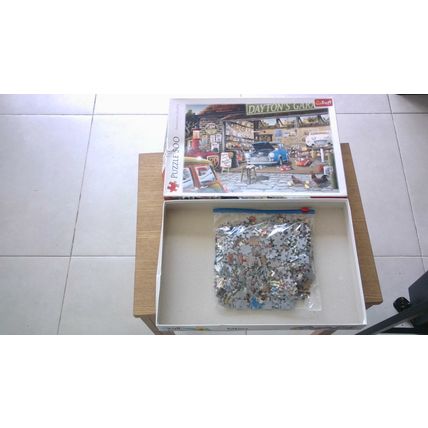 DAYTON'S GARAGE by Hiroyuki Tanikawa Jigsaw Puzzle (500 Piece) Trefl (2018)