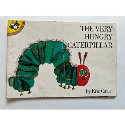THE VERY HUNGRY CATERPILLAR (UK PUFFIN PAPERBACK)