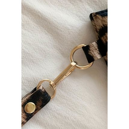 Chestnut Leopard Print Wrist Strap Zipped Wallet