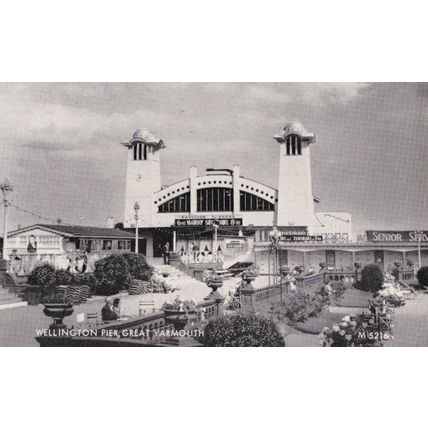 Harry Secombe Live In Great Yarmouth Real Photo Old Postcard