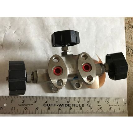 new YOKOGAWA 1227, S0 1227 PRESSURE TRANSDUCER MANIFOLD E SO 1227 SHUT VALVE,ek