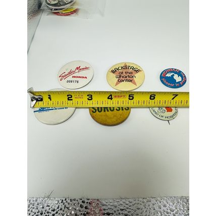 6Pc Lot VTG Buttons Pins Pinbacks Michigan, Wharton Center, Honda, Salem Spirit