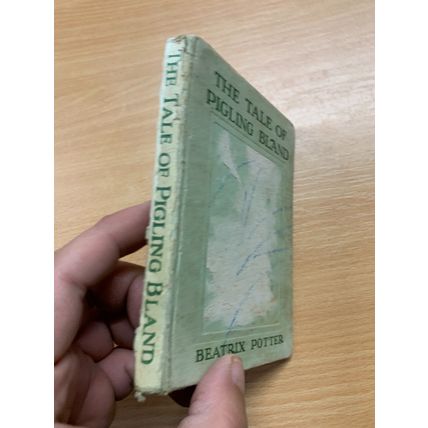 1967 BEATRIX POTTER "THE TALE OF PIGLING BLAND" BOOK (P2)