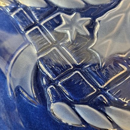 Mikasa POINSETTIA BASKET Open Candy DISH Christmas Plate Frosted Nut Bowl Sweet