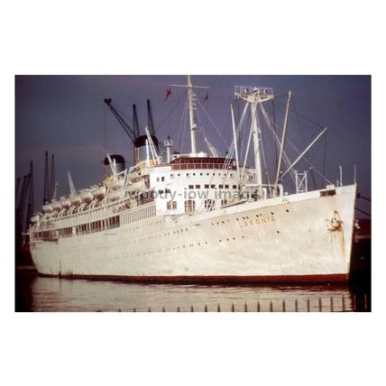 SL0051 - Greek Liner - Lakonia - photograph 6x4