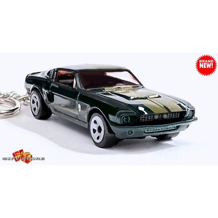 HTF KEYCHAIN GREEN 1967/68 FORD SHELBY MUSTANG GT500 CUSTOM Ltd GREAT GIFT