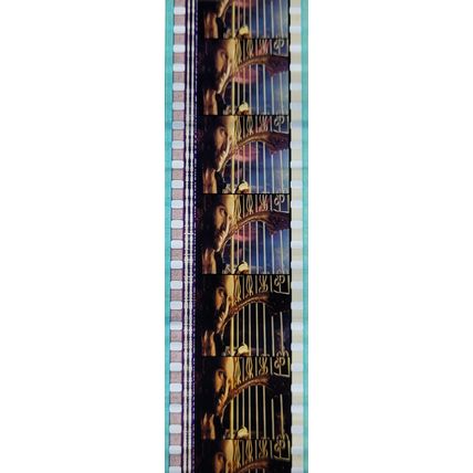 Pk GEB - U - MIX - a 007G. 1 STRIP OF 5 - 35MM FILM CELLS. ( Underworld )
