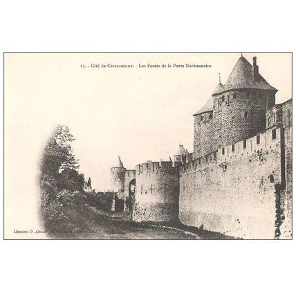 11 - Cité de Carcassonne - les fossés de la porte Narbonnaise