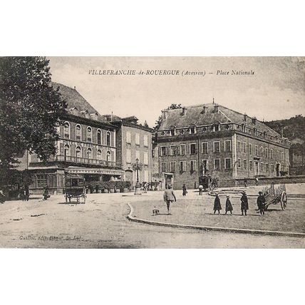 12 - Villefranche de Rouergue, place nationale