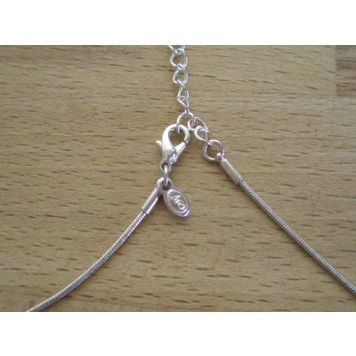 Pretty White Leaf Silver Tone Necklace