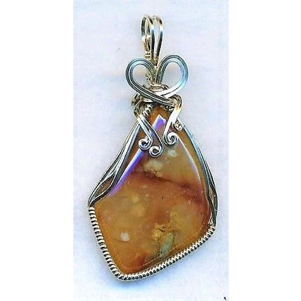 Carnelian Agate Gold Wire Wrap Gemstone Pendant 38