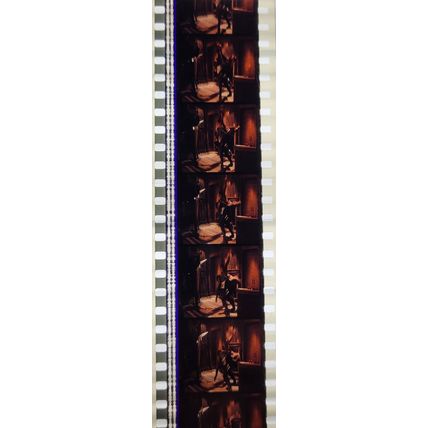 VAMPIRES. Pk MTP - b027a . 1 STRIP OF 5 - 35MM FILM CELLS. MTP