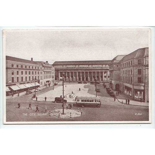 City Square Dundee Angus Postcard A235