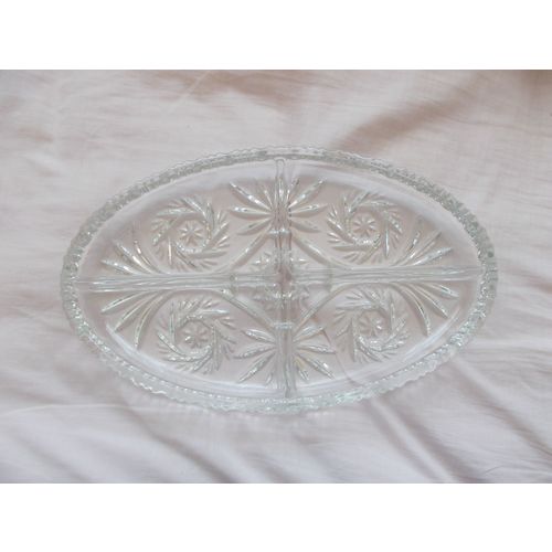 SECTIONED GLASS SEVING DISH (03/06) # # # IDEAL SNACKS