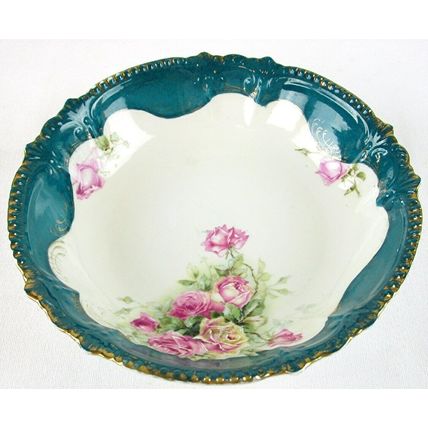 Vintage Hand Painted Green with Roses 8-1/8" Round Vegetable Serving Bowl