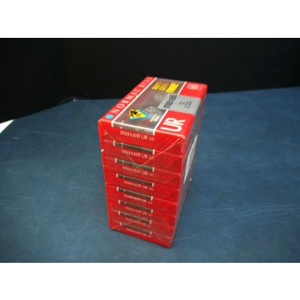 Lot Of 8 Blank Maxell Audio Cassette Tapes UR 60