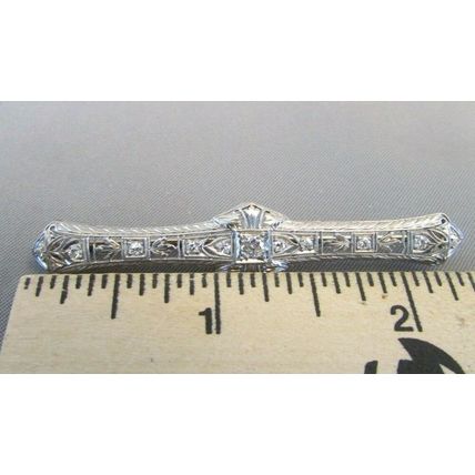 ANTIQUE DIAMOND PLATINUM BROOCH PIN 5.5 grams 11 Diamonds Art Deco Filigree RARE