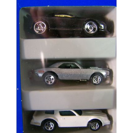 Hot Wheels CAMARO Gift Pack