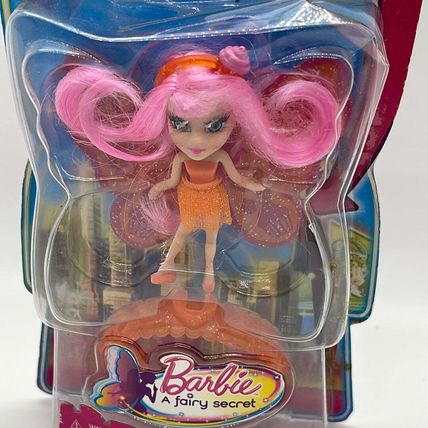 Mattel 2010 Barbie A Fairy Secret Pink Hair Doll with Bracelet Mini Doll
