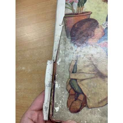 1932 "MOTHER GOOSE RHYMES" ILLUSTRATED FICTION LARGE HARDBACK BOOK (P4)