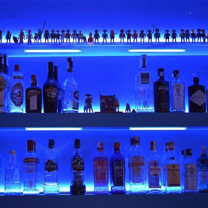 LABOREDUCER RGB under Cabinet Lights,6 Pack Plug in or Hardwired Linkable RGB LE