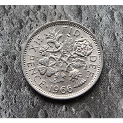 1966 Queen Elizabeth II Cupro-Nickel Sixpence 6d British English UK Coin