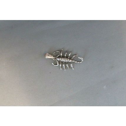 VINTAGE LARGE STERLING SILVER SCORPION Astrological Scorpio Pendant 925