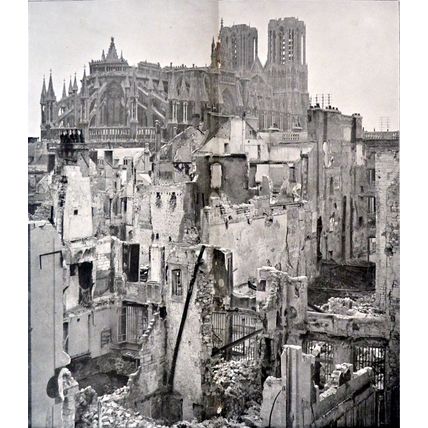 IN THE RUINS OF RHEIMS 1915 Cathedral FRANCE WORLD WAR I PRINT