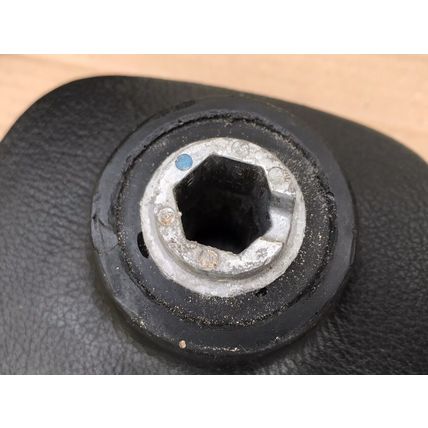 Ford Fiesta Mk2 Steering Wheel WITH centre cap - pictures in ad - 84FB3600DBW