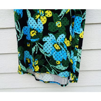 Womens LuLARoe Simply Comfort T-Shirt Top XL 42 Chest Black Print Trimmed