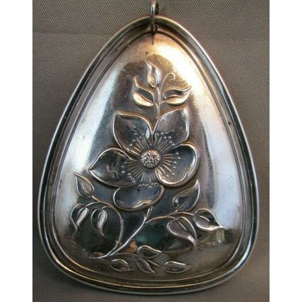 1973 TOWLE STERLING SILVER CHRISTMAS PENDANT 3 FRENCH HENS MEDALLION ORNAMENT