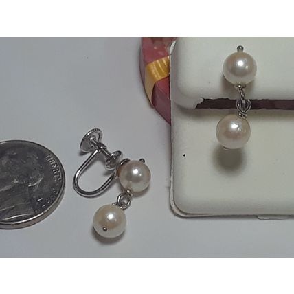 Estate 6.5mm Natural Cultured Pearl drop 14Kt W/Gold Screw back Earrings #20189