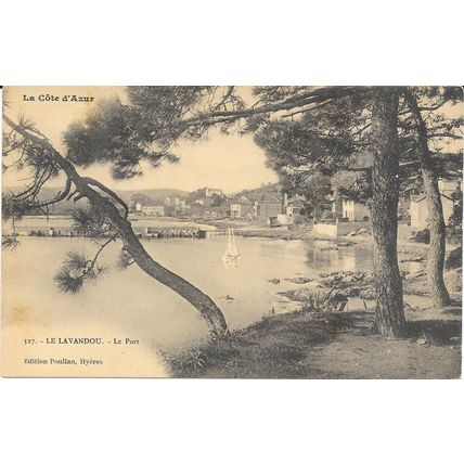 83 - Le Lavandou - le port