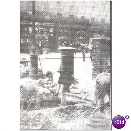 Linley Sambourne, Edward - Road Works Kensington High Street, 1906 - postcard